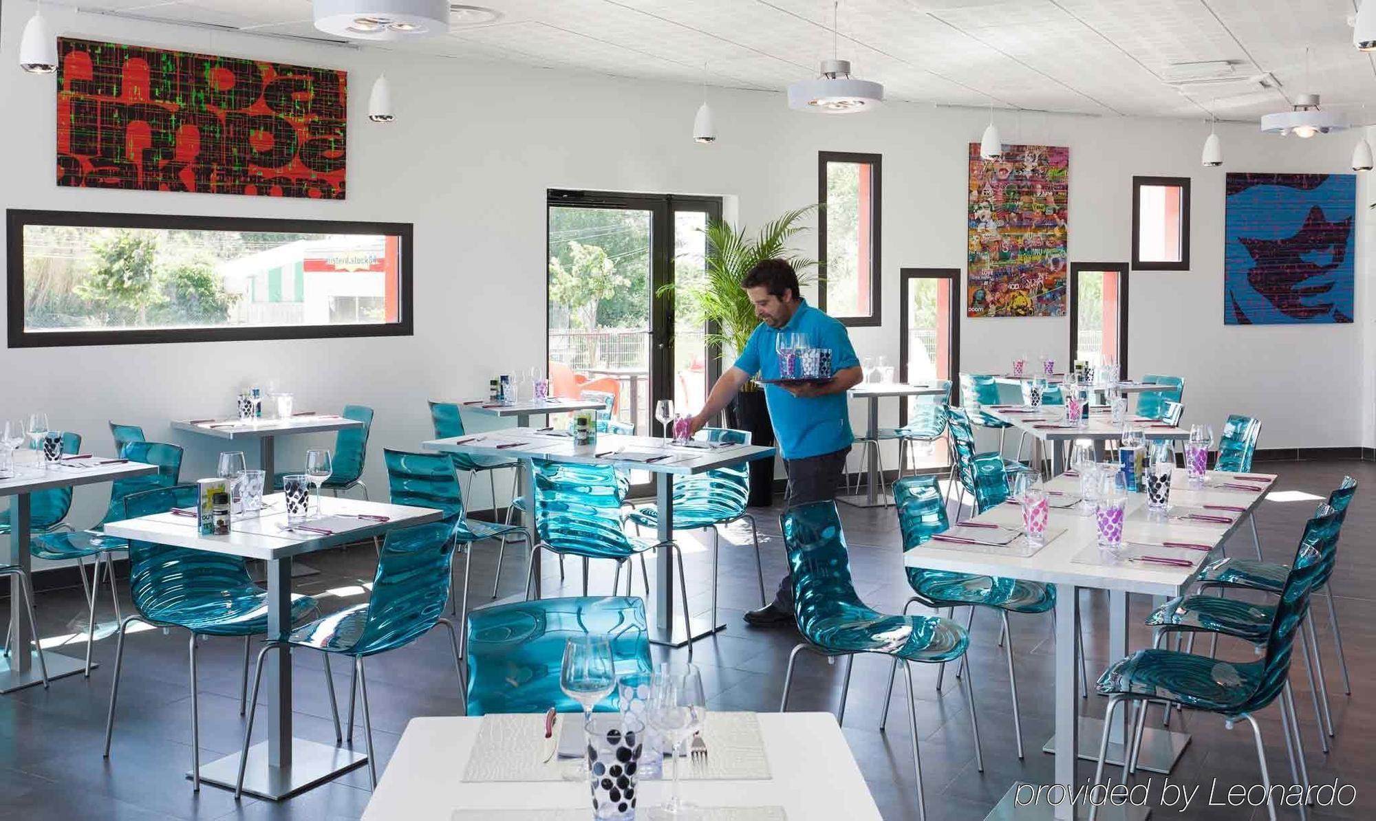 Ibis Styles Pertuis Portes Du Luberon Restaurante foto